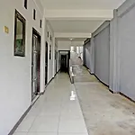Oyo Life 91947 Kost Barokah Syariah