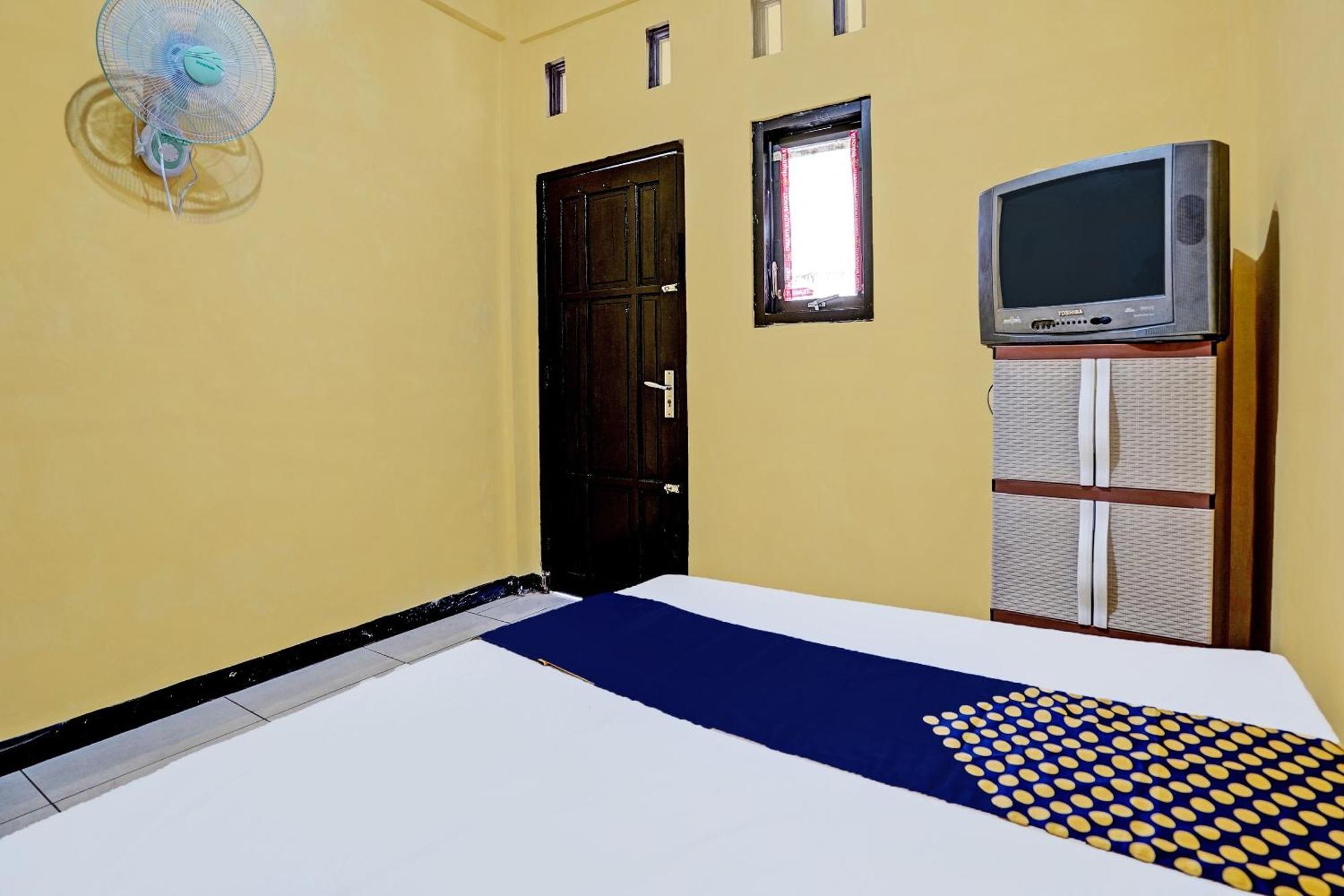 Hotel Oyo Life 91947 Kost Barokah Syariah