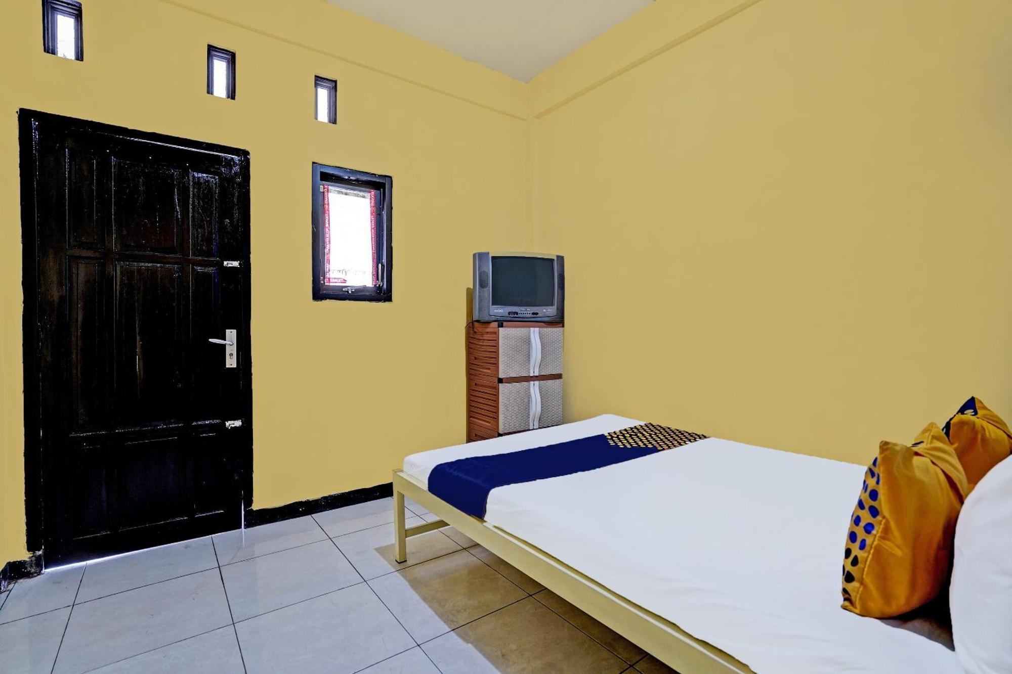 Hotel Oyo Life 91947 Kost Barokah Syariah